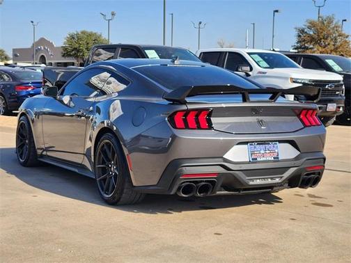 2024 Ford Mustang Dark Horse