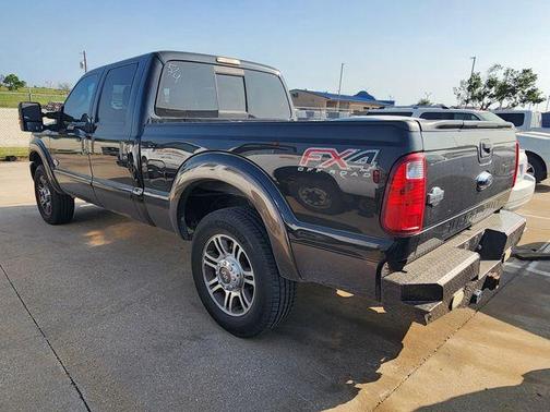 Tuxedo Black Metallic 2015 Ford F-250 King Ranch