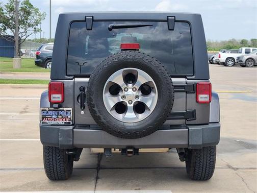 2018 Jeep Wrangler JK Unlimited Sahara