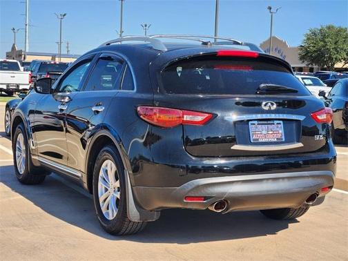 2011 INFINITI FX35 Base