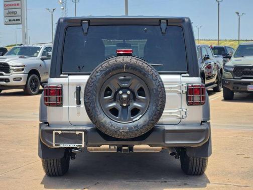 Silver Zynith Clearcoat 2024 Jeep Wrangler Sport
