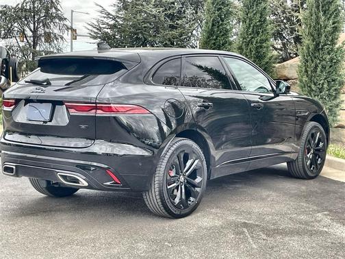 2026 Jaguar F-PACE P400 R-Dynamic S