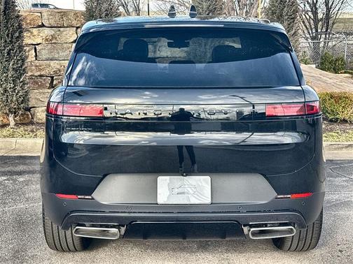 2025 Land Rover Range Rover Sport P360 SE