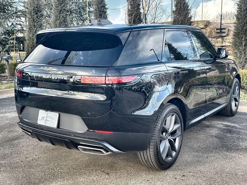 2025 Land Rover Range Rover Sport P360 SE