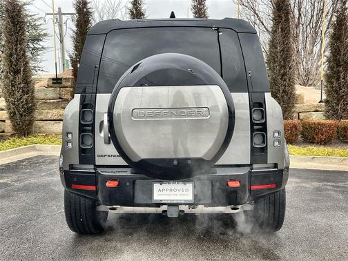 2024 Land Rover Defender P400 X