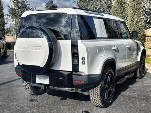 2026 Land Rover Defender 110 S