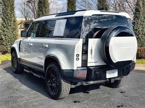 2026 Land Rover Defender 110 S