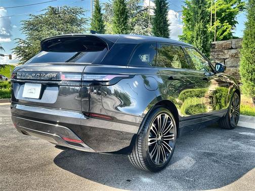 2026 Land Rover Range Rover Velar P250 Dynamic SE