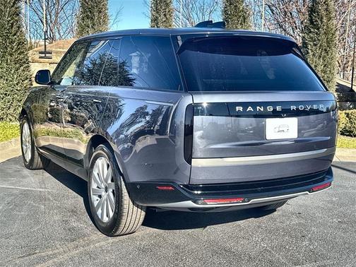 2026 Land Rover Range Rover P400 SE