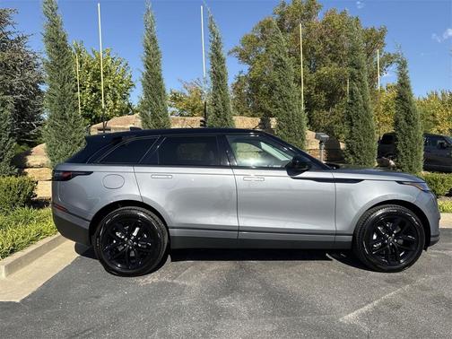 2025 Land Rover Range Rover Velar P250 S