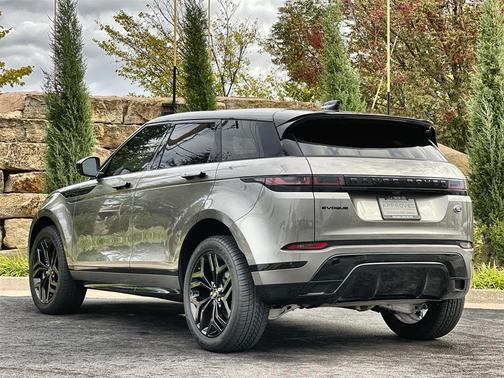 2022 Land Rover Range Rover Evoque R-Dynamic SE