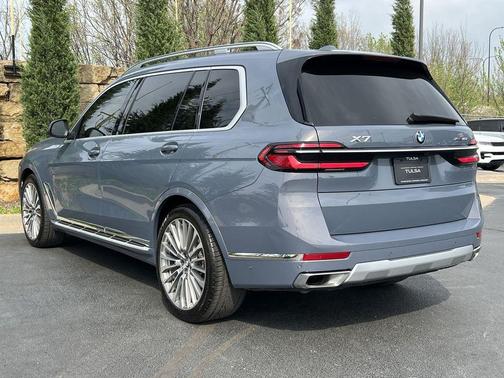 Sparkling 2024 BMW X7 xDrive40i