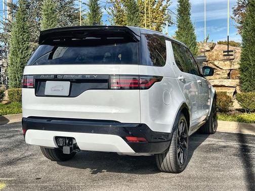 2025 Land Rover Discovery P360 Dynamic SE