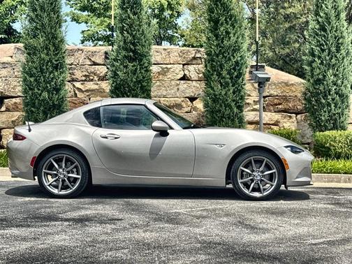 2023 Mazda MX-5 Miata RF Grand Touring