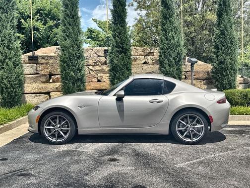 2023 Mazda MX-5 Miata RF Grand Touring