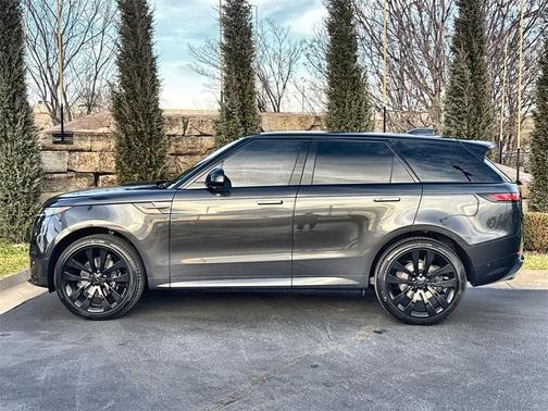 2026 Land Rover Range Rover Sport 5.0 Supercharged Dynamic