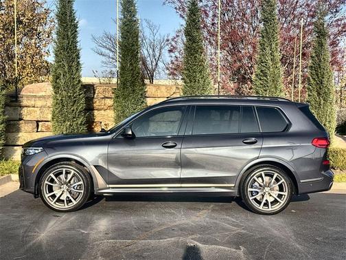 2020 BMW X7 M50i