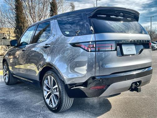2025 Land Rover Discovery P360 Dynamic SE