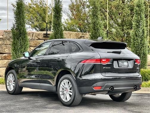 2020 Jaguar F-PACE 25t Prestige