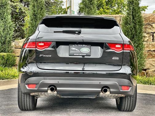 2020 Jaguar F-PACE 25t Prestige