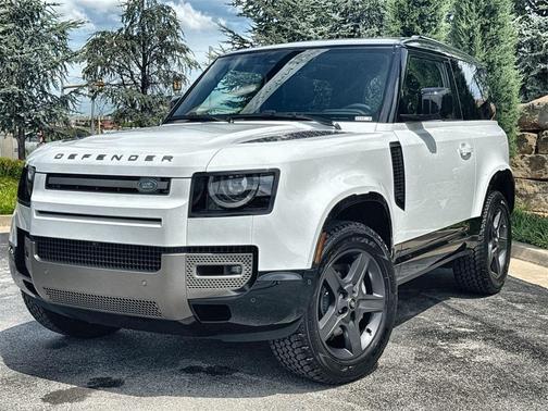 2025 Land Rover Defender P400 X-Dynamic SE