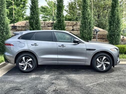 2026 Jaguar F-PACE P250 R-Dynamic S