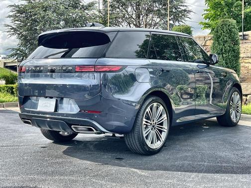 Varesine Blue 2026 Land Rover Range Rover Sport P400 Dynamic SE