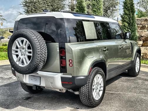 2025 Land Rover Defender P300