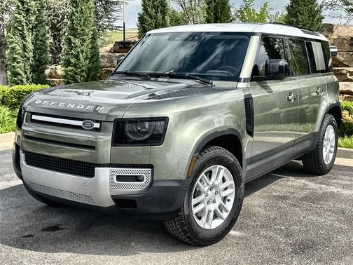 2025 Land Rover Defender P300