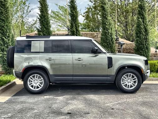 2025 Land Rover Defender P300