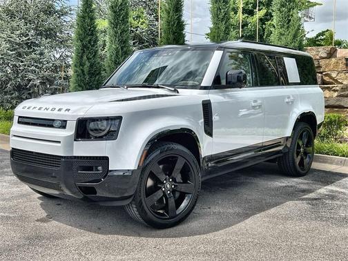 2025 Land Rover Defender P400 X-Dynamic SE