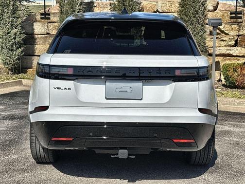 2025 Land Rover Range Rover Velar P400 Dynamic SE