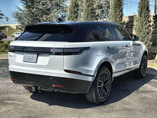 2025 Land Rover Range Rover Velar P400 Dynamic SE