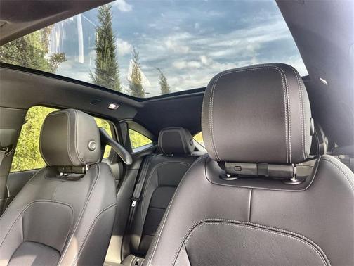 2024 Jaguar E-PACE P250 R-Dynamic SE