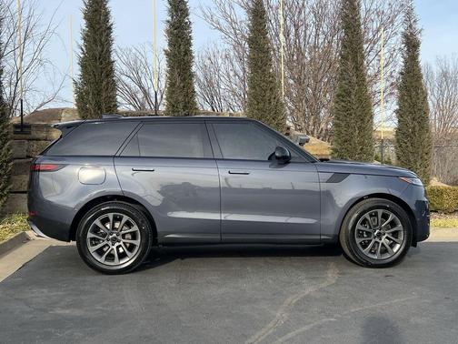 Varesine Blue 2026 Land Rover Range Rover Sport SE