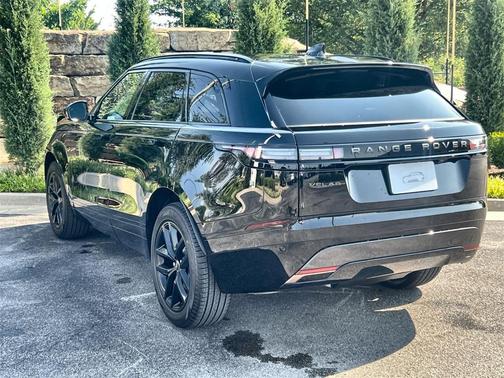 2025 Land Rover Range Rover Velar P250 Dynamic SE