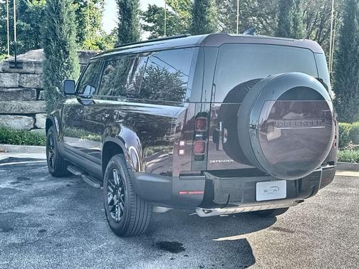 2025 Land Rover Defender P300 S