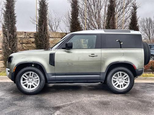 2025 Land Rover Defender P300 S