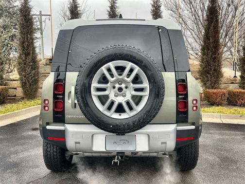 2025 Land Rover Defender P300 S