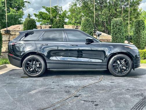 Santorini Black 2026 Land Rover Range Rover Velar P250 S