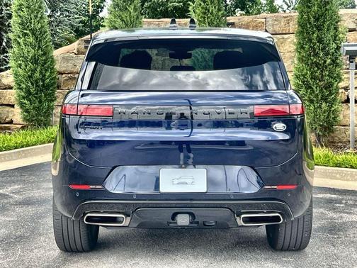 Portofino Blue 2023 Land Rover Range Rover Sport SE Dynamic