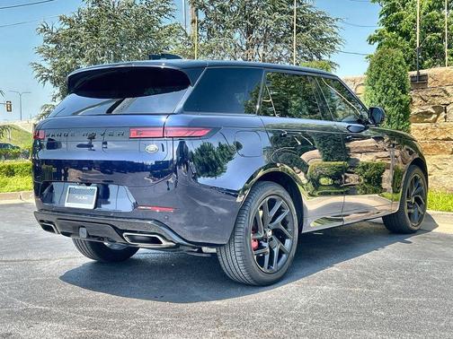 Portofino Blue 2023 Land Rover Range Rover Sport SE Dynamic