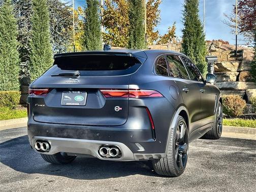 2021 Jaguar F-PACE SVR