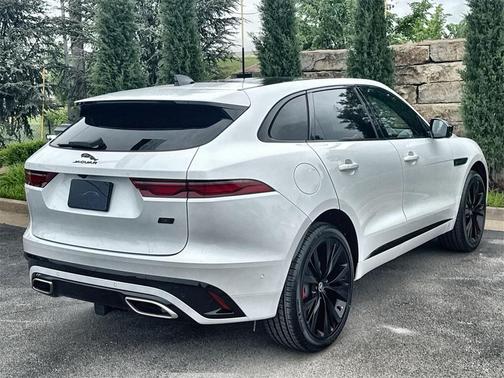 2026 Jaguar F-PACE P400 R-Dynamic S