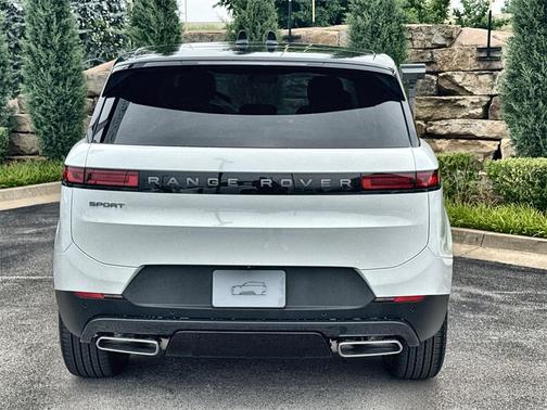 2025 Land Rover Range Rover Sport P360 SE