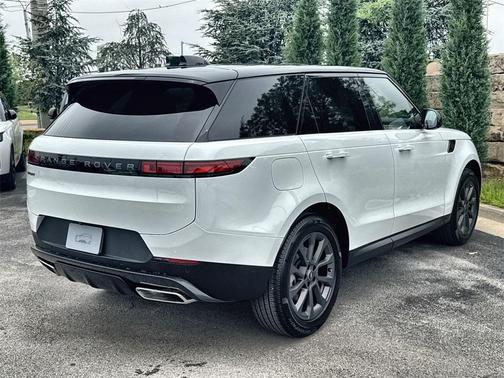 2025 Land Rover Range Rover Sport P360 SE