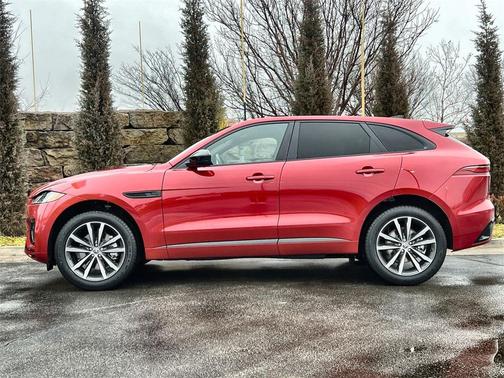 2025 Jaguar F-PACE P250 R-Dynamic S