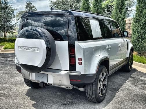 2025 Land Rover Defender P300