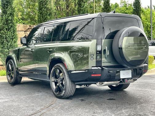Woolstone Green 2026 Land Rover Defender P400 X-Dynamic SE