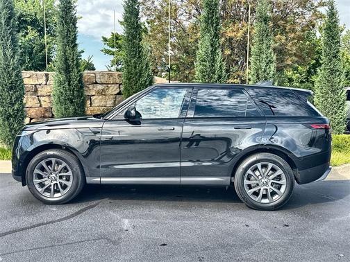 2025 Land Rover Range Rover Sport P360 SE